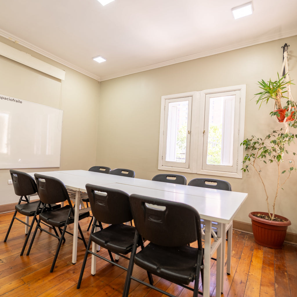 Sala Concha y Toro | Capacidad 8 personas